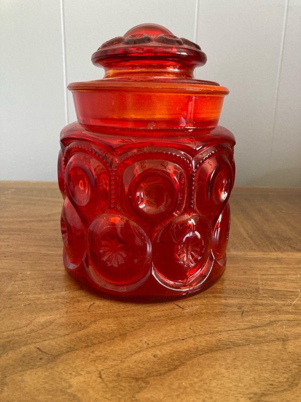 L.E. Smith Moon and Stars Amberina Canister